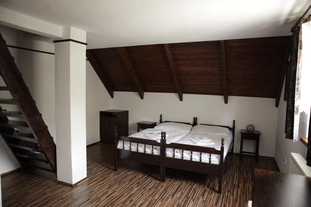 Motel M Malacky Room photo